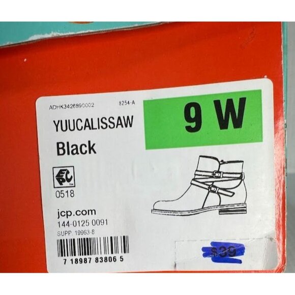 NWB Yuu Calissa Ladies Black Ankle Boots, 9W - Picture 5 of 5